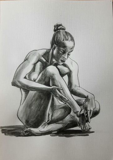 Elle seated — figure reference