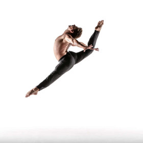 Troy dance 05 — figure reference