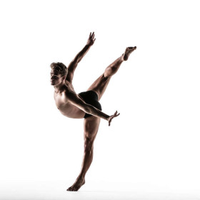 Troy dance 11 — figure reference