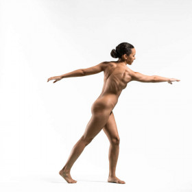 Alicia life drawing 02 — figure reference