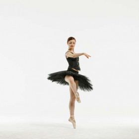 Ballet black 10 — figure reference