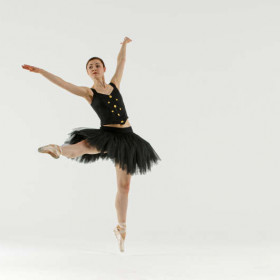 Ballet black 15 — figure reference
