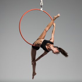 Female hoop 6 — figure reference