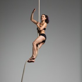 Female rope 7 — figure reference