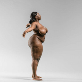 Life drawing zola 04 — figure reference