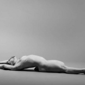 Alex life drawing 23 — figure reference