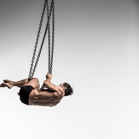 Male chain 5 — figure reference