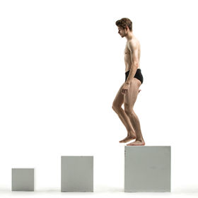 Descending blocks — figure reference
