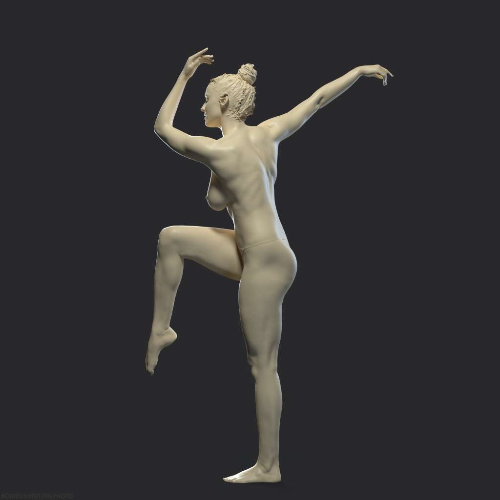 BaseFemale pose 2 threePoint — figure reference