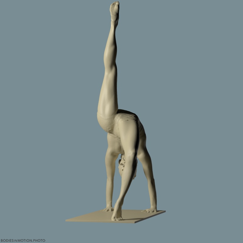 Yoga15 keyLightBlue — figure reference