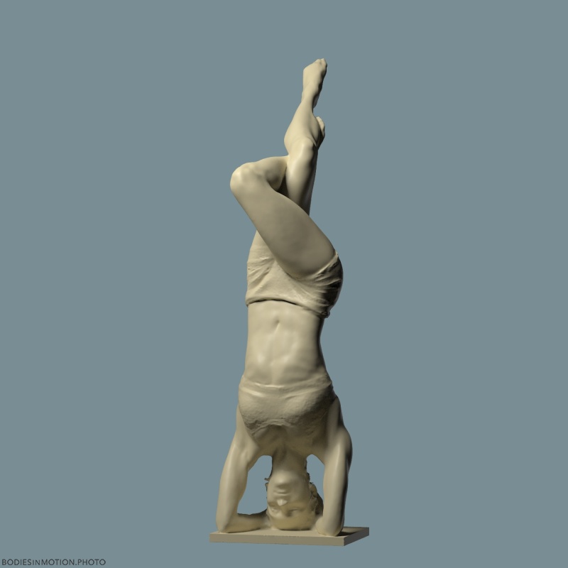 Yoga26 keyLightBlue — figure reference