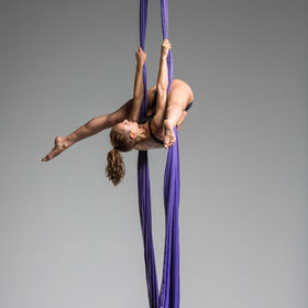 Amy silks 7 — figure reference
