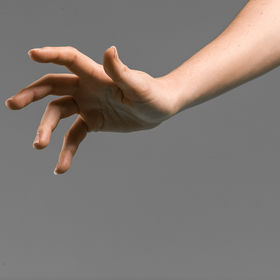 Female hands 11 — figure reference